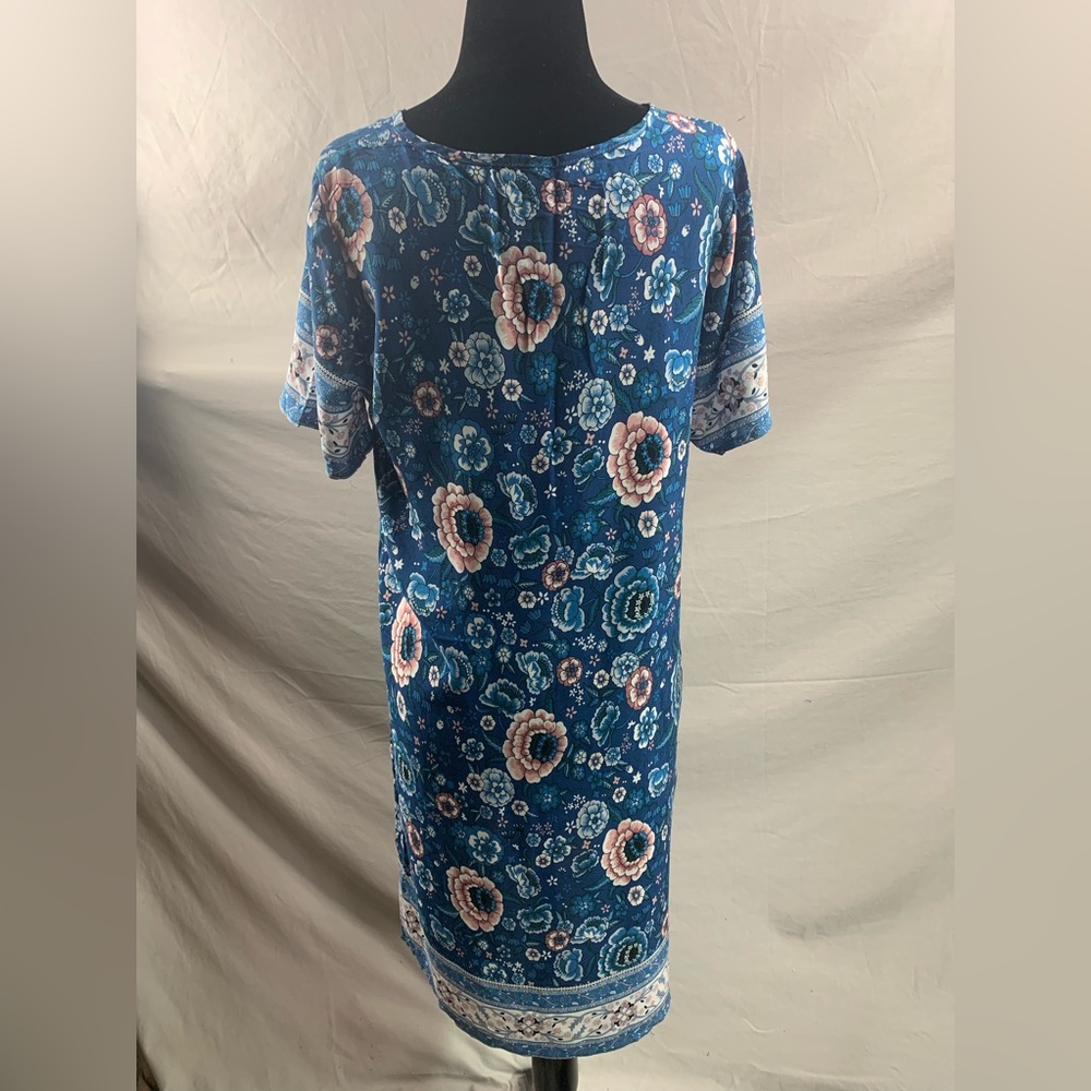 Rose Floral Print Dress - Picture 9 of 10